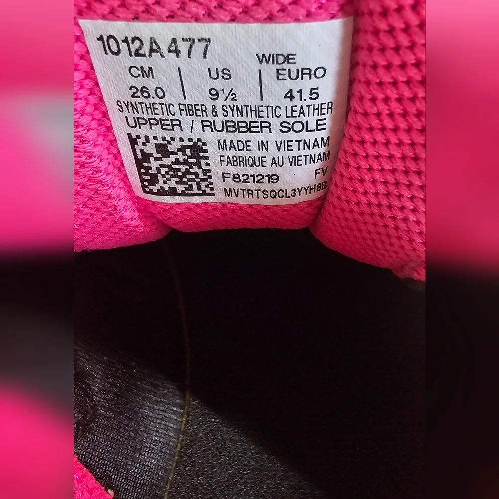 ASICS Women's Black and Pink Athletic Shoes - Picture 4 of 5